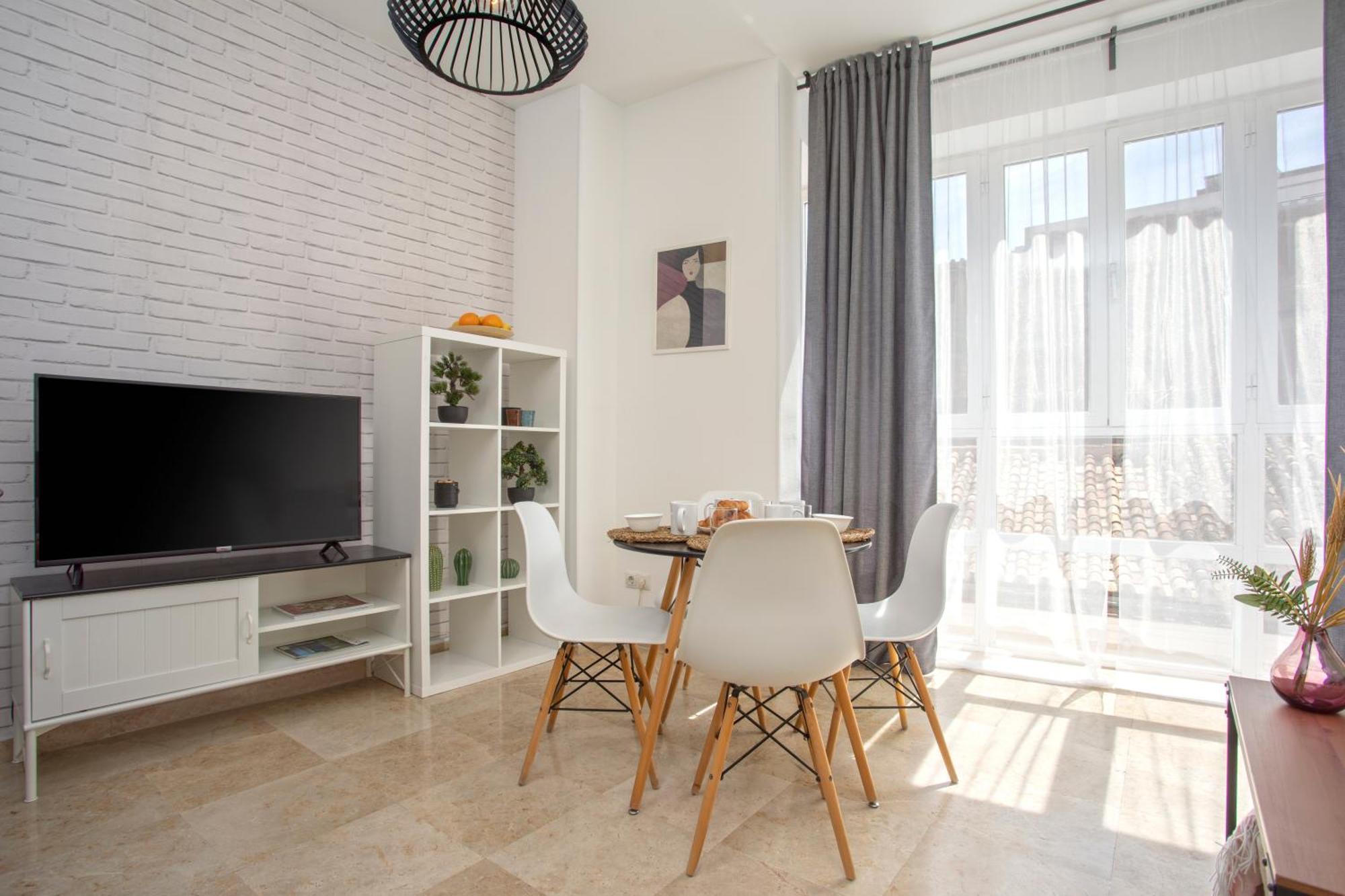 Precioso En Pleno Centro By Rent Me Appartamento